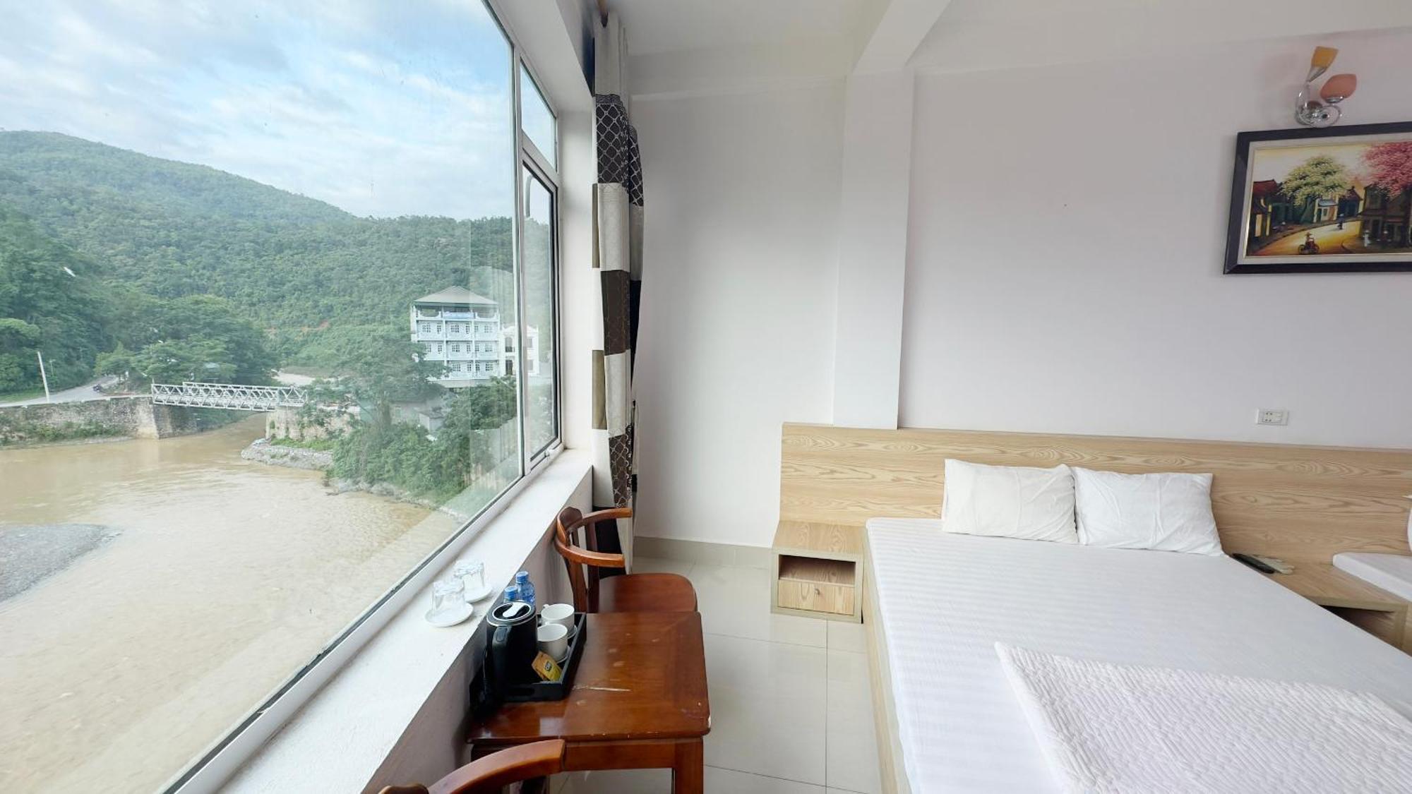 Quy Anh Hotel Bao Lac Town Exteriér fotografie